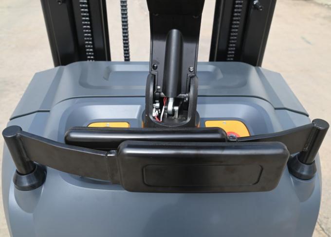Stand On Electric Stacker Wynosnik widłowy elektryczny 5